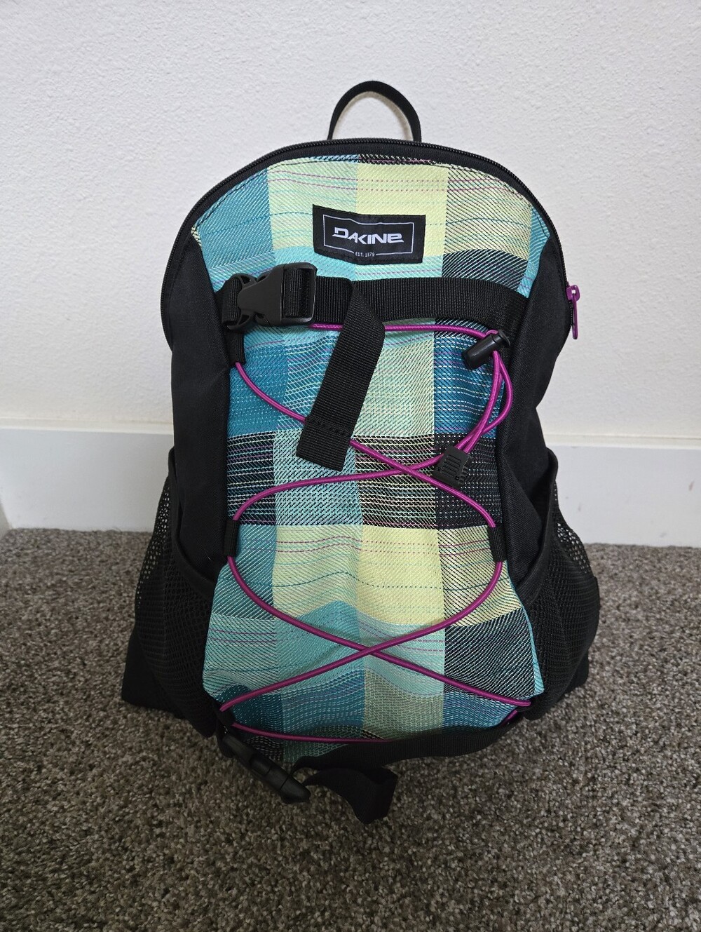 Dakine Wonder 15L Women's Backpack Hiking Outdoors